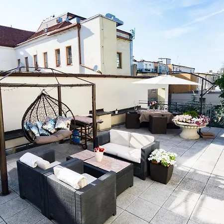 Historical Center Art With Hot-tub, Terrace And Garden Villa *