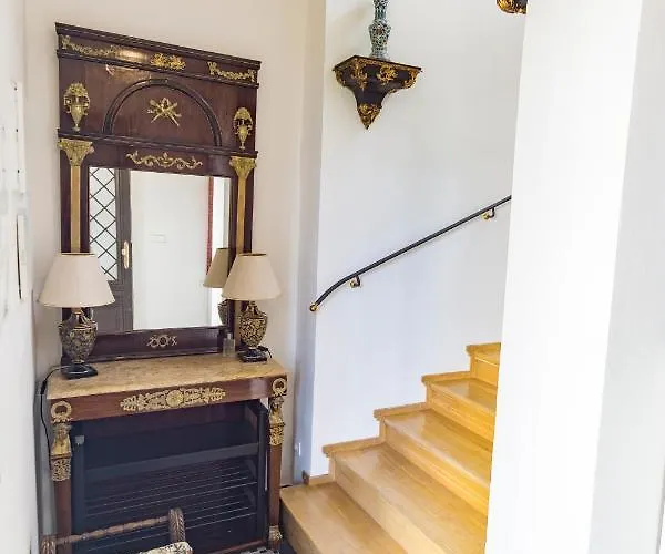 Villa Unique Location With Hot-tub, Terrace And Garden