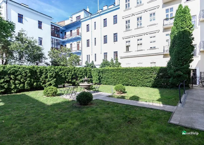 Unique Location With Hot-tub, Terrace And Garden Villa *