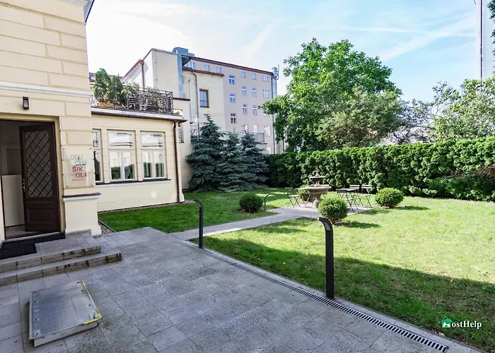 Unique Location With Hot-tub, Terrace And Garden Prag