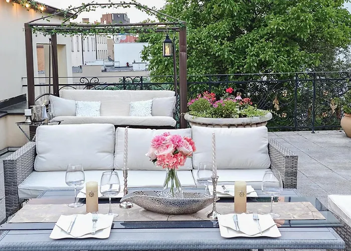 Unique Location With Hot-tub, Terrace And Garden Prag