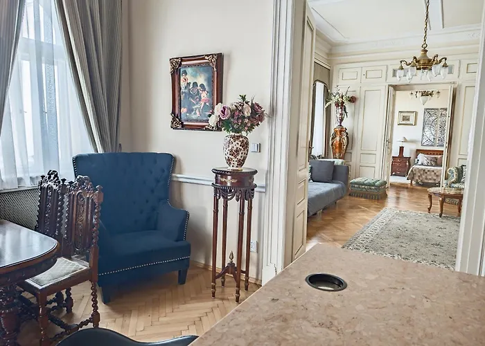 Unique Location With Hot-tub, Terrace And Garden